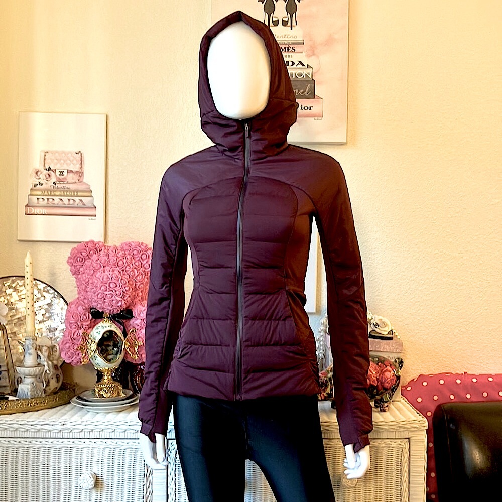 Lululemon Down For It All Goose down blend Jacket in Cassis Purple Size 2 & 4